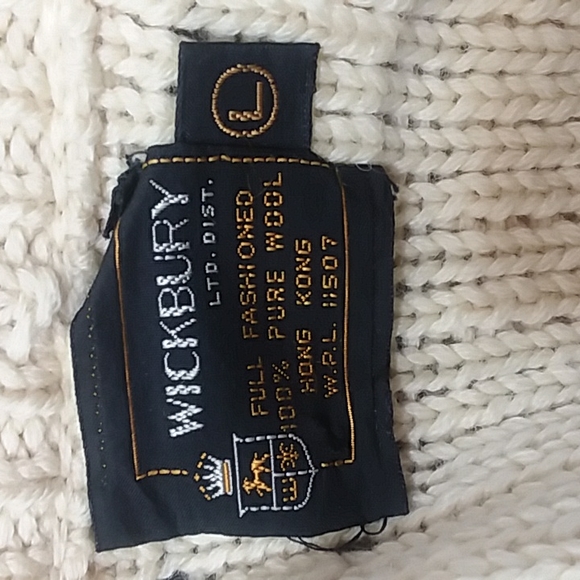 Wickbury Men's Sweater - Picture 9 of 9